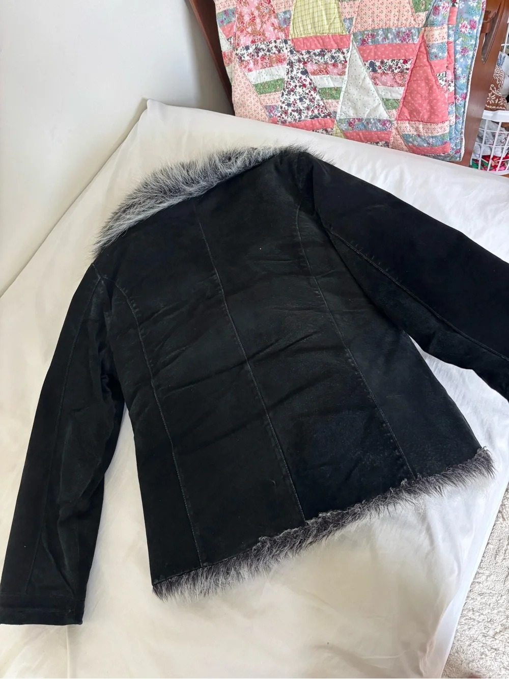 Vintage Y2K 90s penny lane black suede leather faux fur jacket Size medium